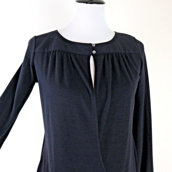 Theory Size S Wool Knit Keyhole Neck Draped Front Top Black - Picture 7 of 11